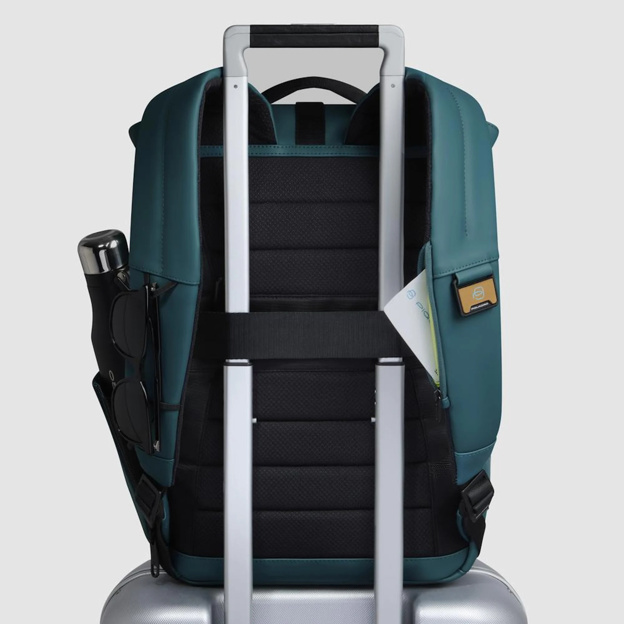 Piquadro Zaino porta pc e iPad® resistente all'acqua con protezioni antiurto e RFID