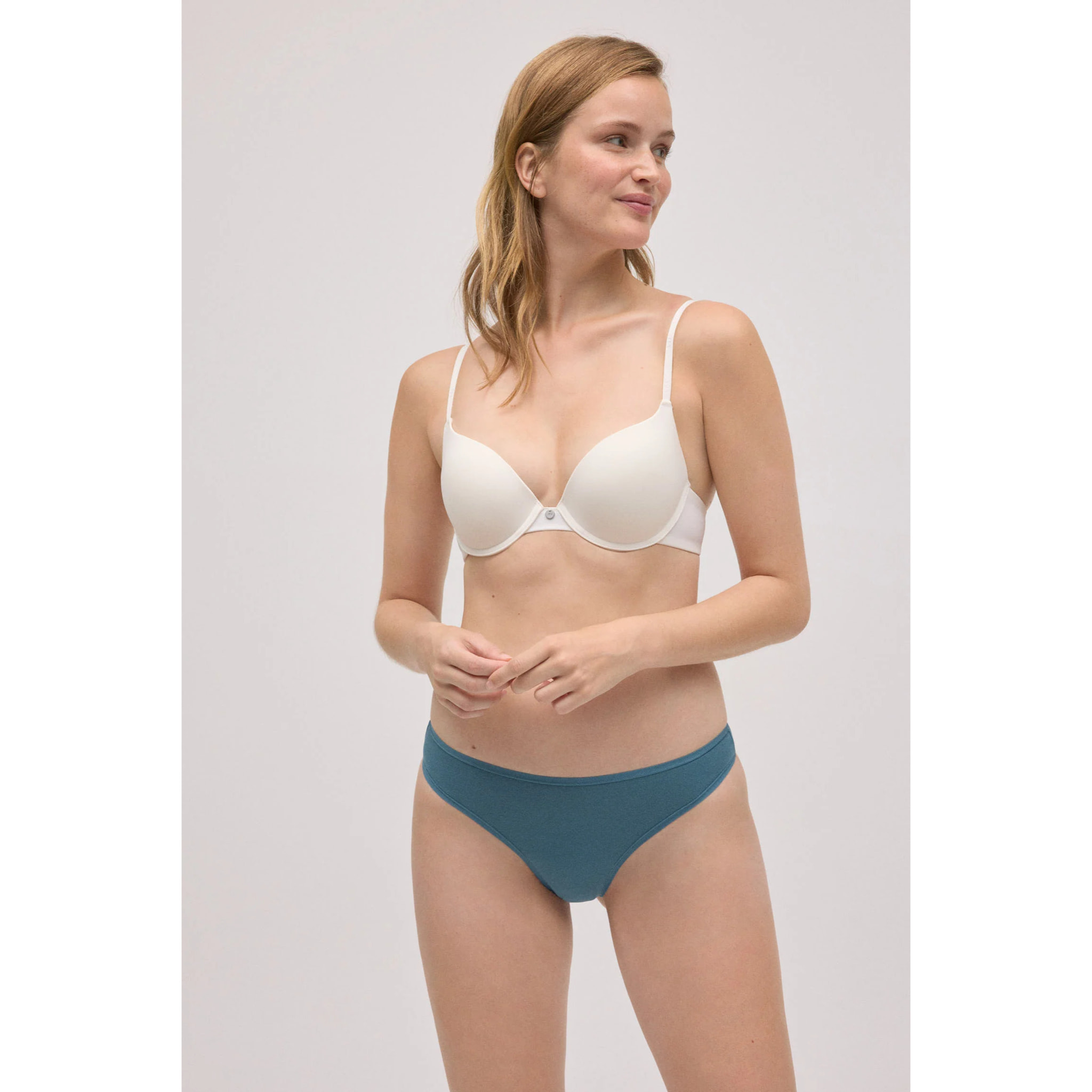 Confezione da 4 slip basico in cotone