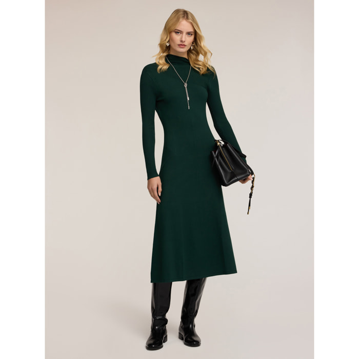 Motivi - Vestido midi de punto con abertura en la espalda - Verde