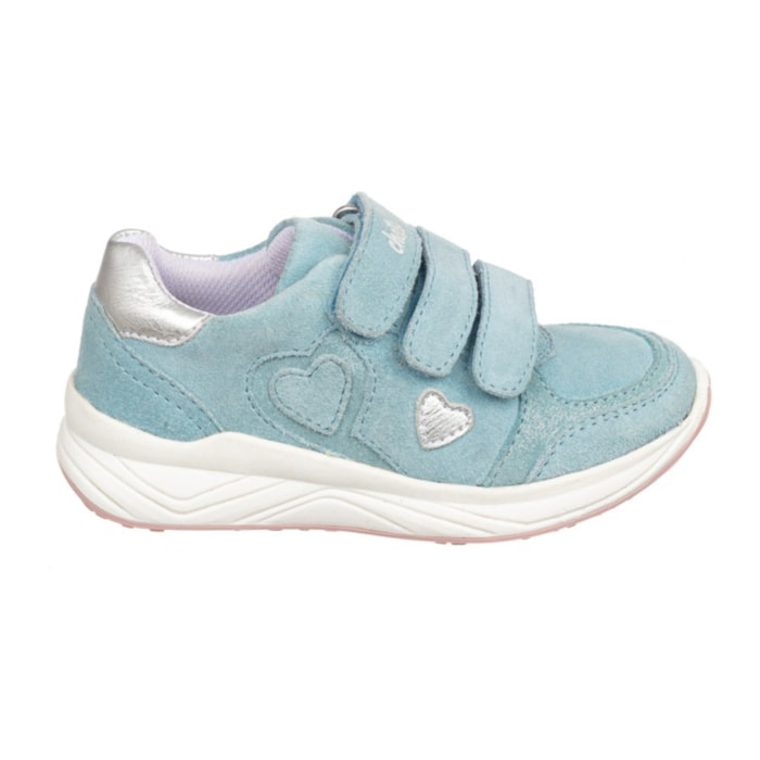 Deportiva toda piel tres velcros