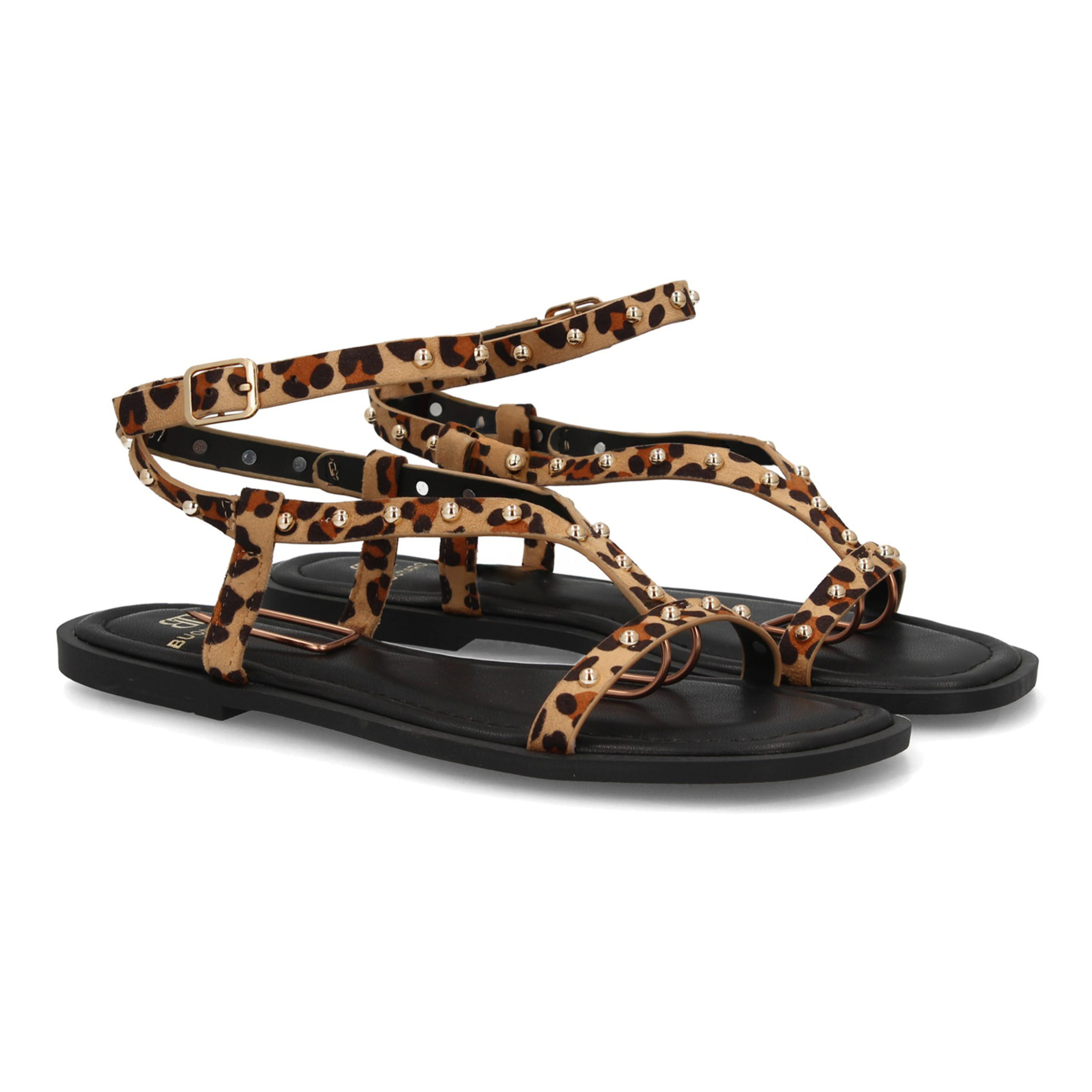 Sandalia plana mujer con tachuelas metálicas