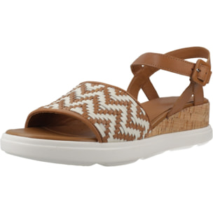 Sandalias Mujer de la marca GEOX  modelo D55GUB MARRON