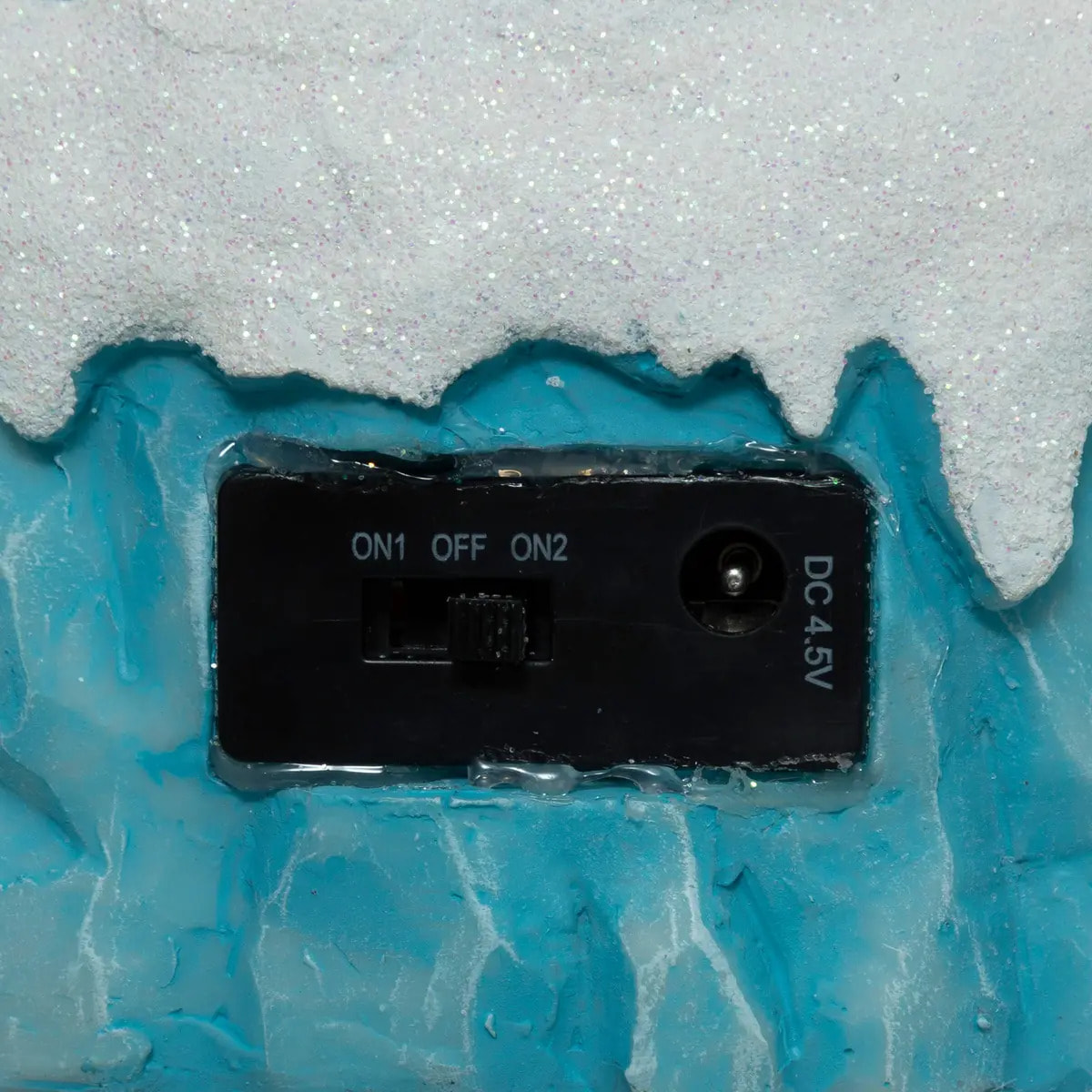 Village lumineux igloo 20 LED H.21cm musical