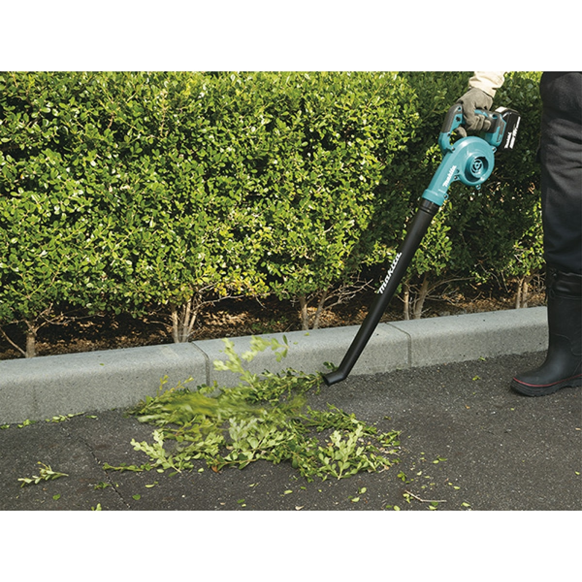 Souffleur 18V Li-Ion - MAKITA - sans batterie ni chargeur - DUB186Z