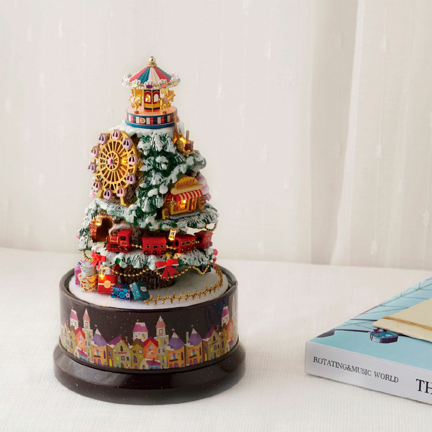 Paraíso de nieve. Maqueta 3D realista con gran detalle, cubierta antipolvo, luces led y base giratoria con música.