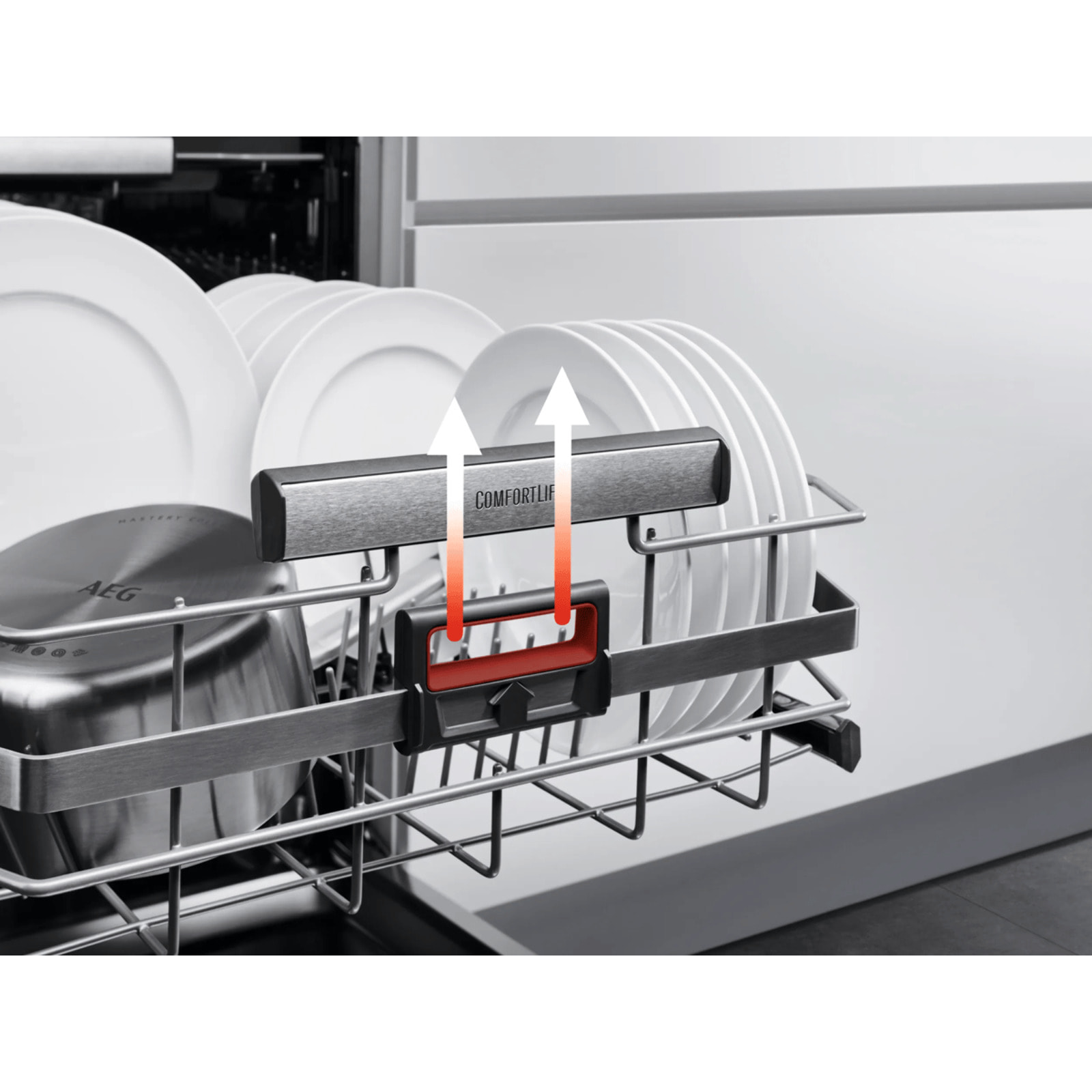 AEG Lavavajillas de 60 cm Serie 9000 ComfortLift para 14 cubiertos FFB83816PM