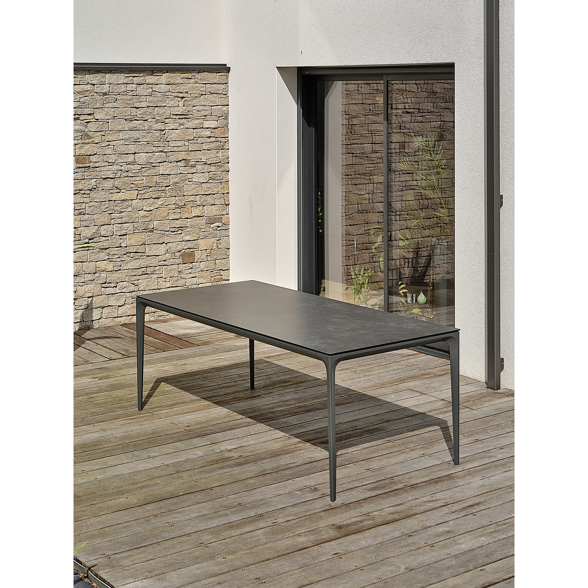 TIGUA - Table de jardin 8 places en Céramique - Gris anthracite