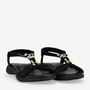 Sandalias elásticas negras con apliques metálicos