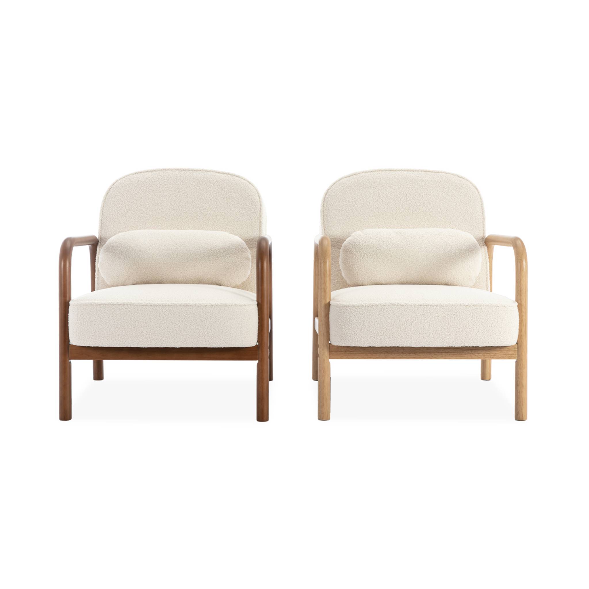 Fauteuil scandinave bois d'hévéa finition noyer clair et dossier arrondi en bouclette blanche - AMELIE