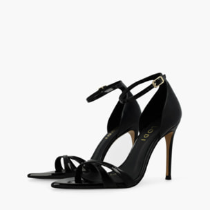 SANDALIAS NEGRAS ZILEN