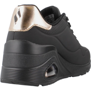 Sneakers De  Mujer Uno Wedge - Hi Steps Negro