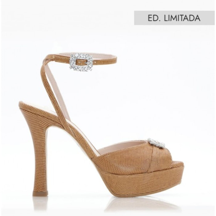 SANDALIAS MARRONES TARIES