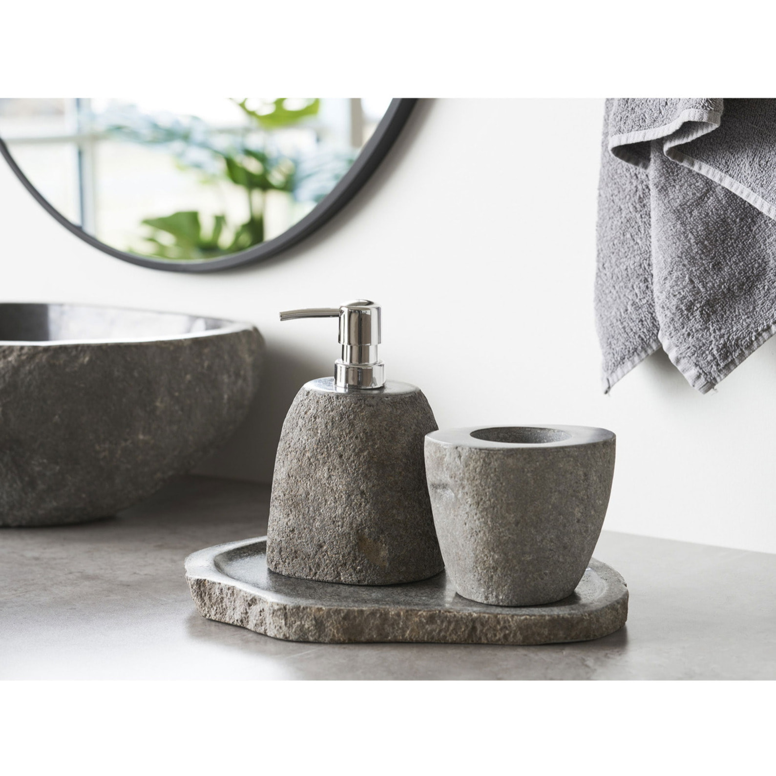 Dispenser sapone Gara in pietra riverstone naturale