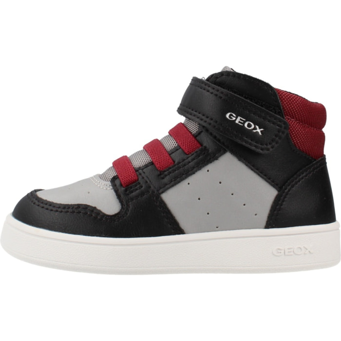 Zapatillas Niño de la marca GEOX  modelo B ECLYPER BOY NEGRO