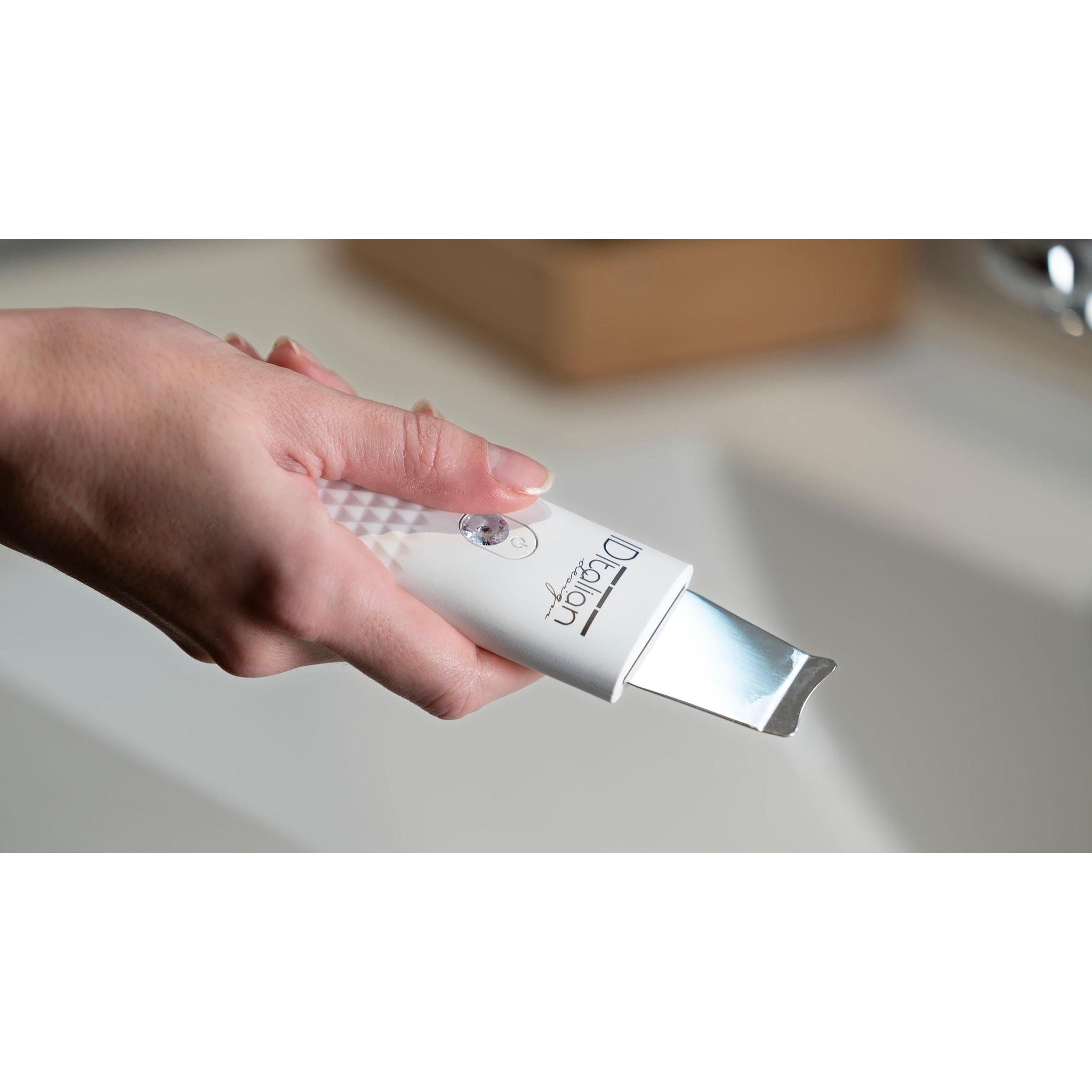 Nettoyeur de peau Dermasonic Ems - Blanc - 5W