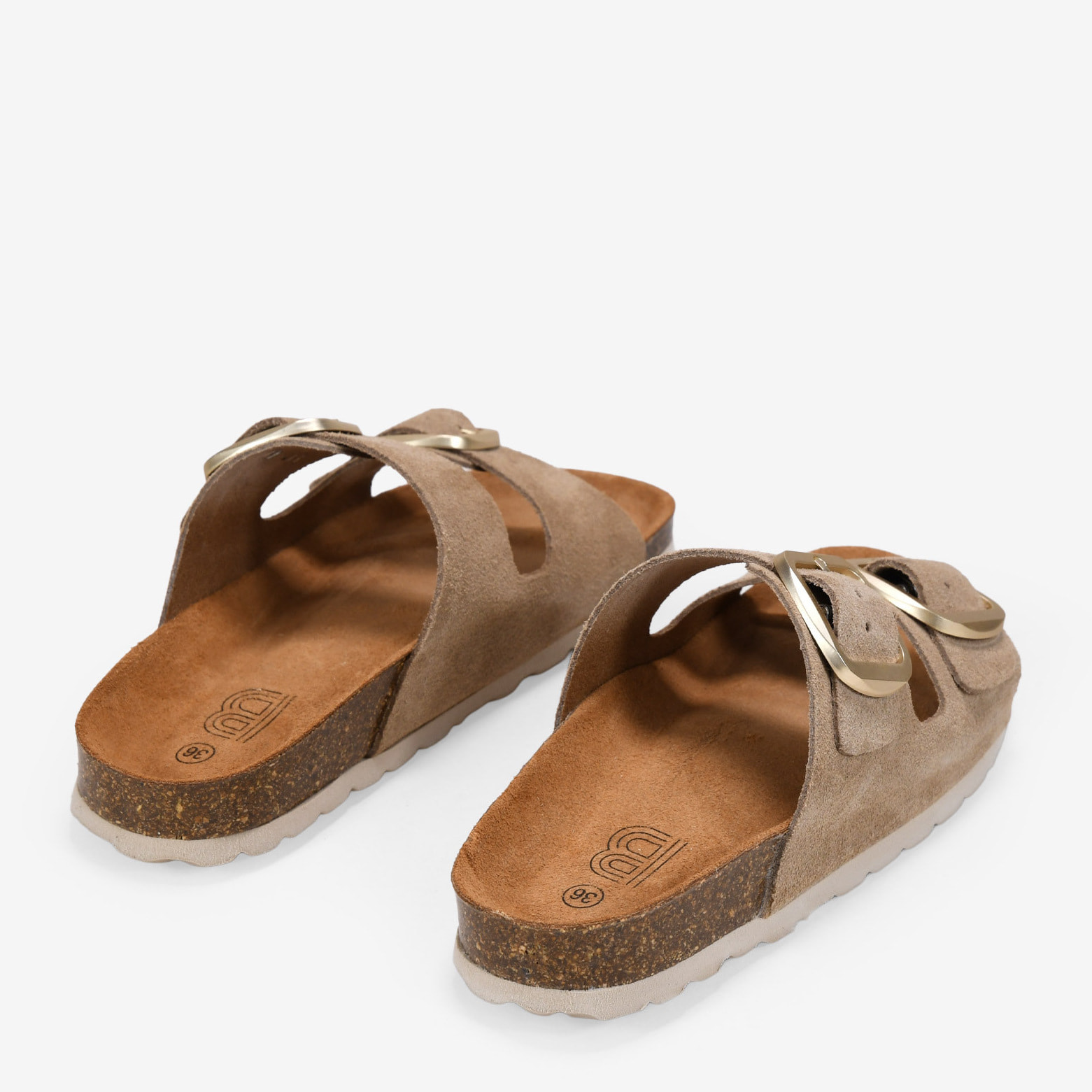 Sandalias planas arena en piel con doble hebilla