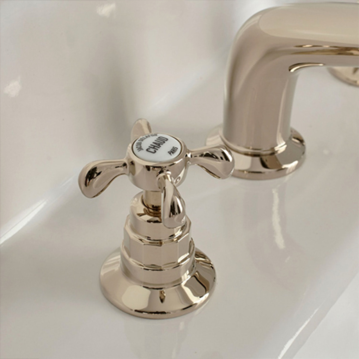 Mitigeur lavabo 3 trous rétro Cleo poignées à croisillon or beige