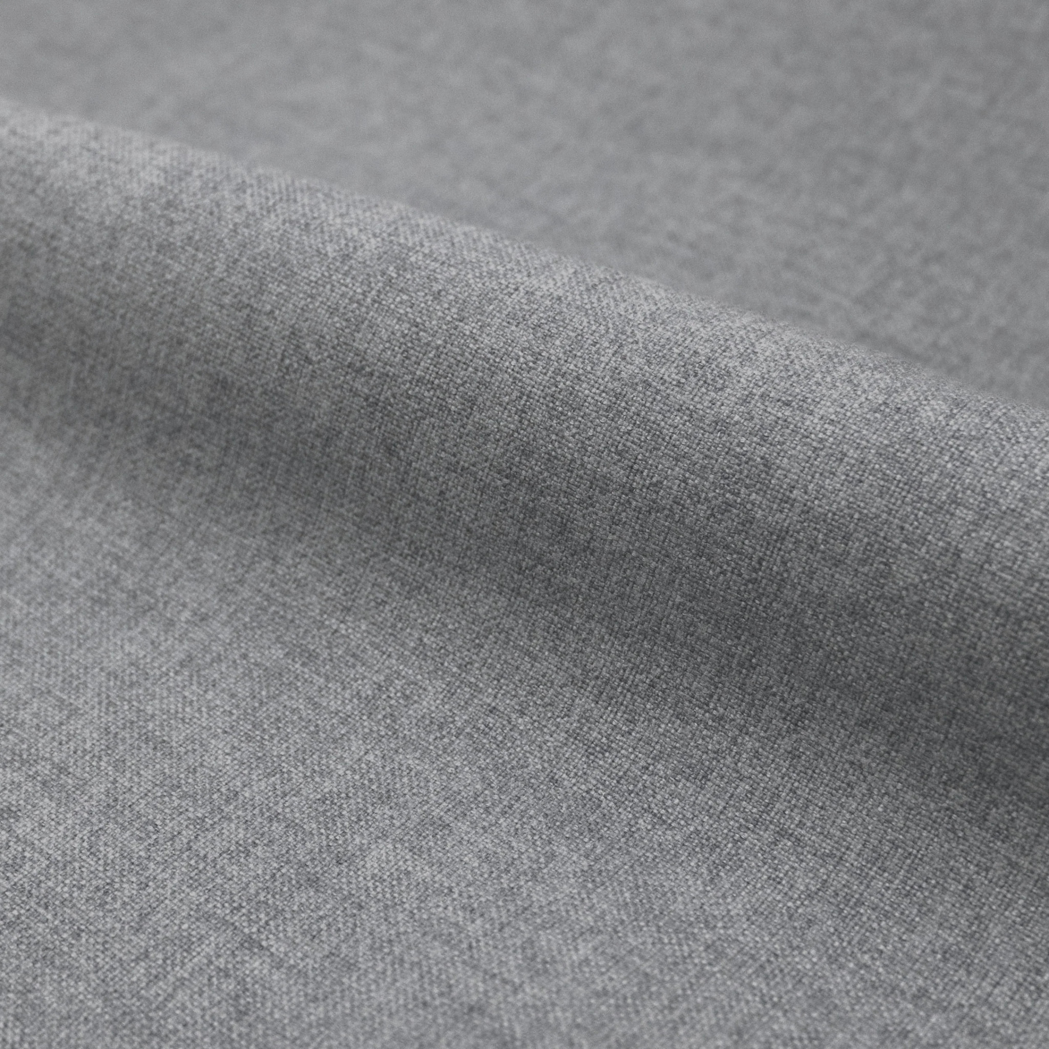 Lit double 140x190 cm avec coffre en tissu gris - Tilly