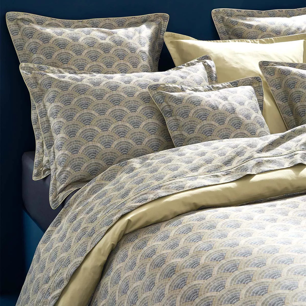 Drap plat satin de coton imprimé beige Eventails argile