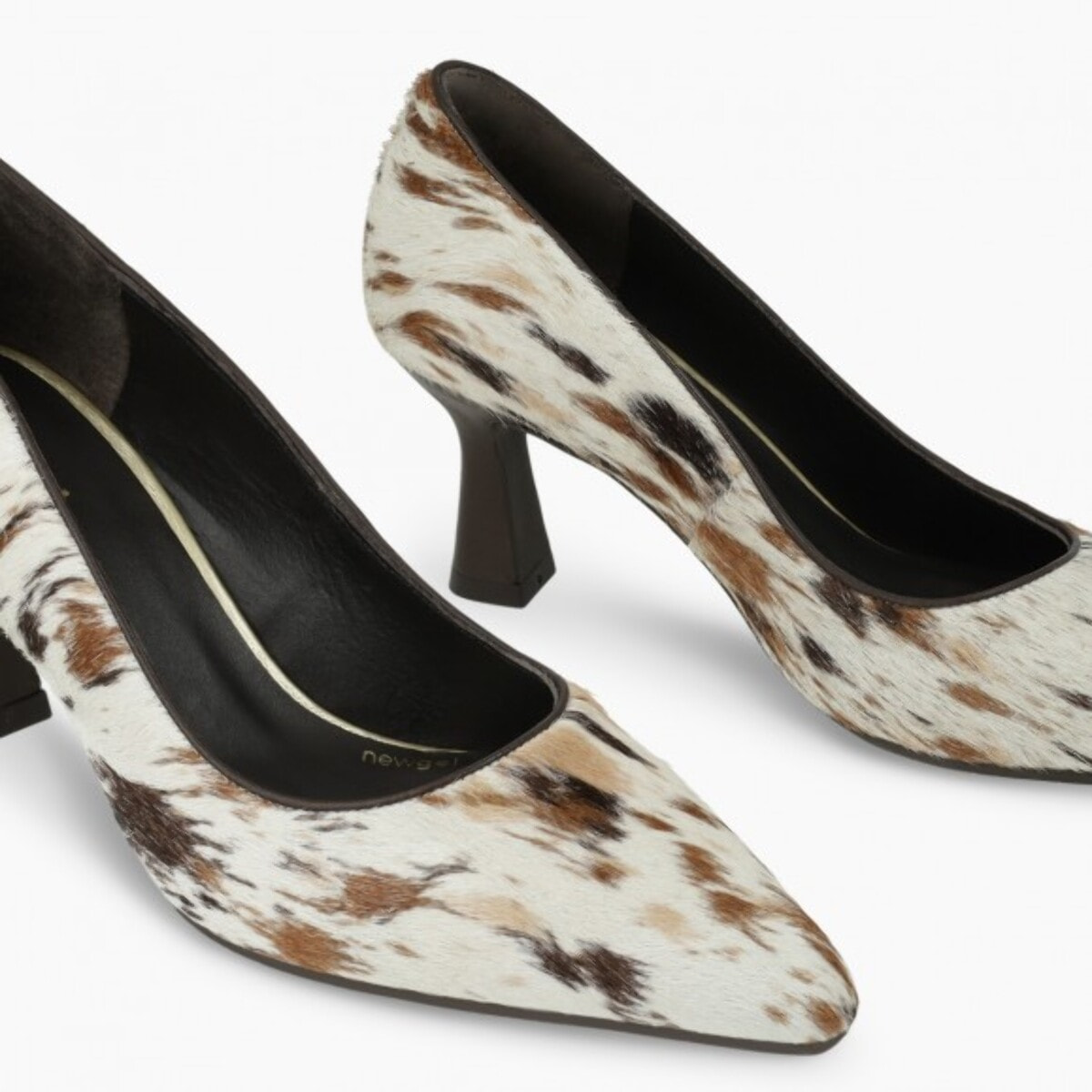 ZAPATOS DE SALÓN ANIMAL PRINT NATURAL GENOMA-INO