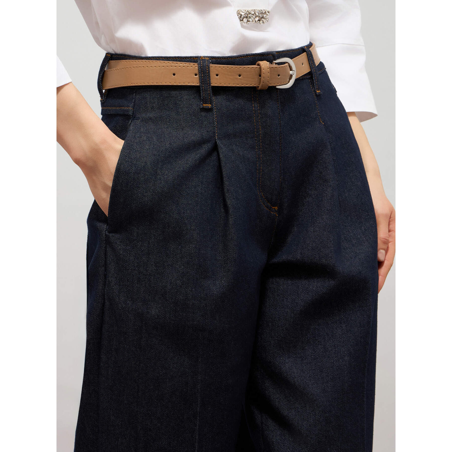 Oltre - Jeans palazzo in denim con pieghe frontali - Blu