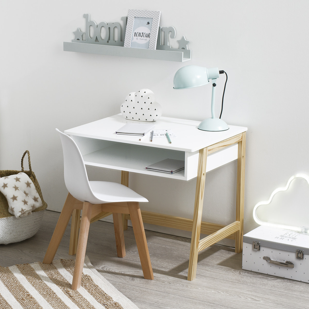 Chaise enfant "Scandinave" blanche
