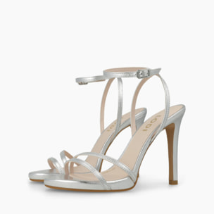 SANDALIAS PLATEADAS YERIL