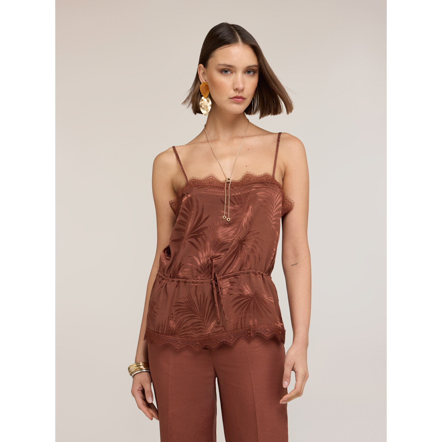 Motivi - Top in raso jacquard con pizzo - Marrone