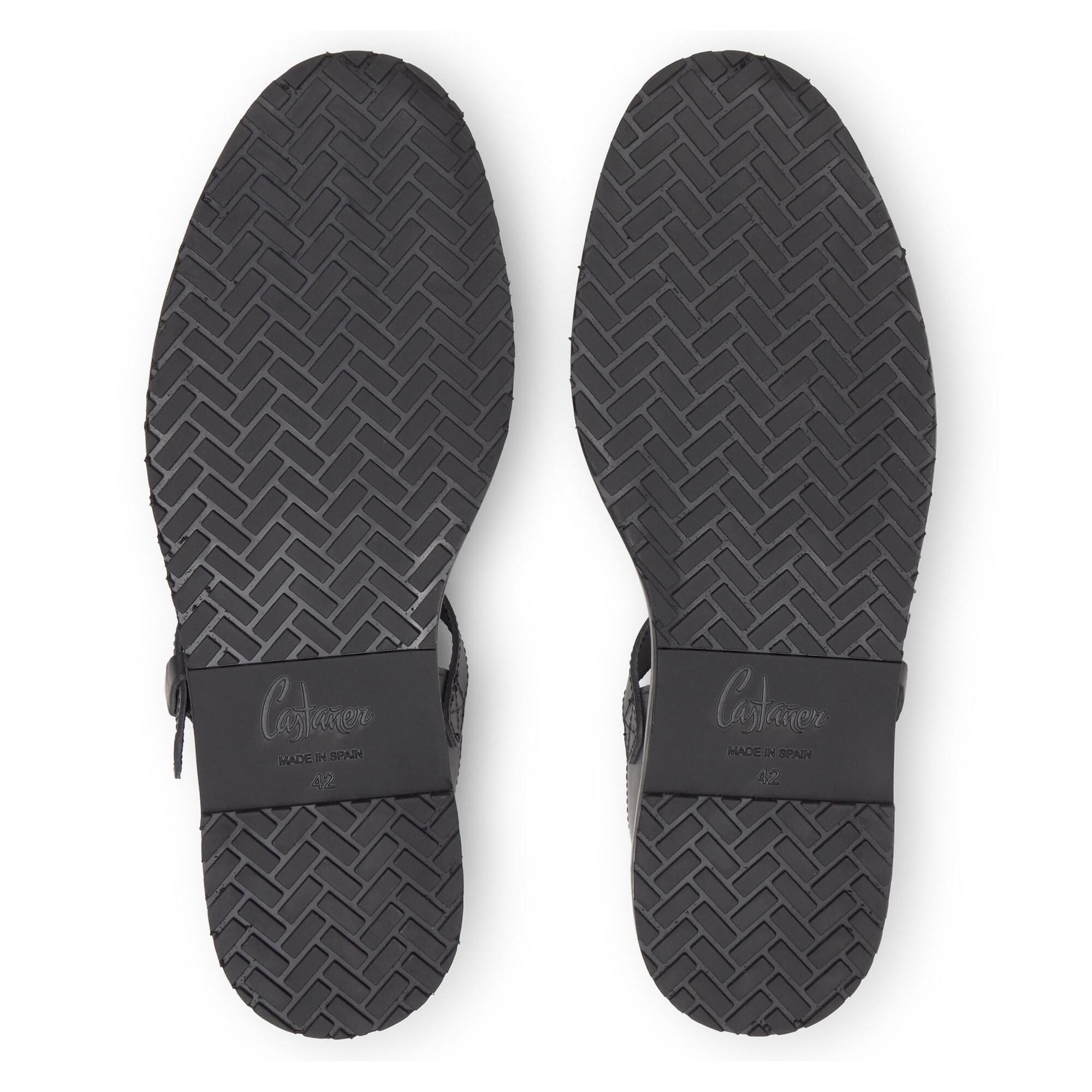 Alpargata Fer estilo menorquina plana en napa con hebilla