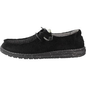 Zapatos Casual Mujer de la marca HEY DUDE  modelo WAVE CORDUROY NEGRO