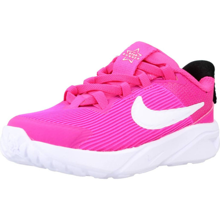 SNEAKERS NIKE STAR RUNNER 4