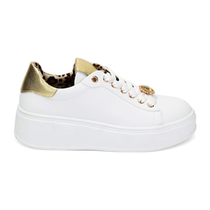 Zapatillas blanco y oro
