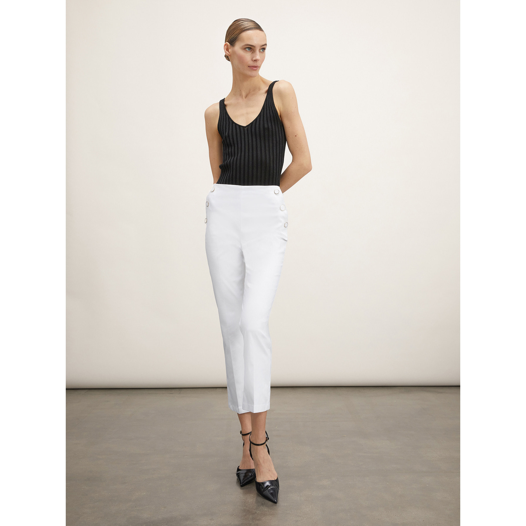 Motivi - Pantalones kick flare detalle de botones - Blanco