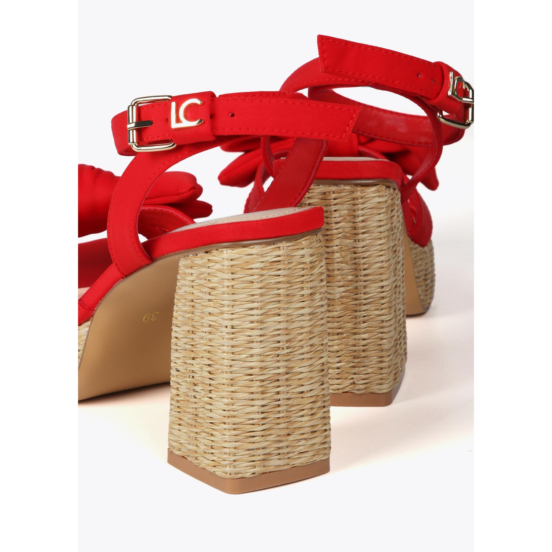 Sandali con tacco e fiocco