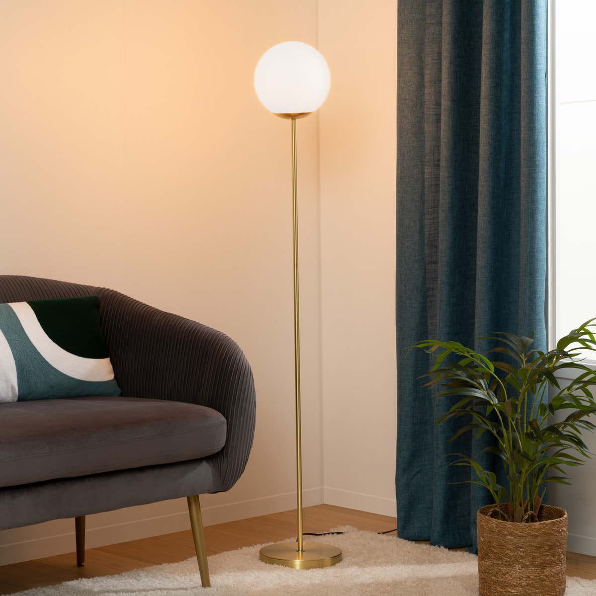 Lampadaire "Dris" métal doré H134cm