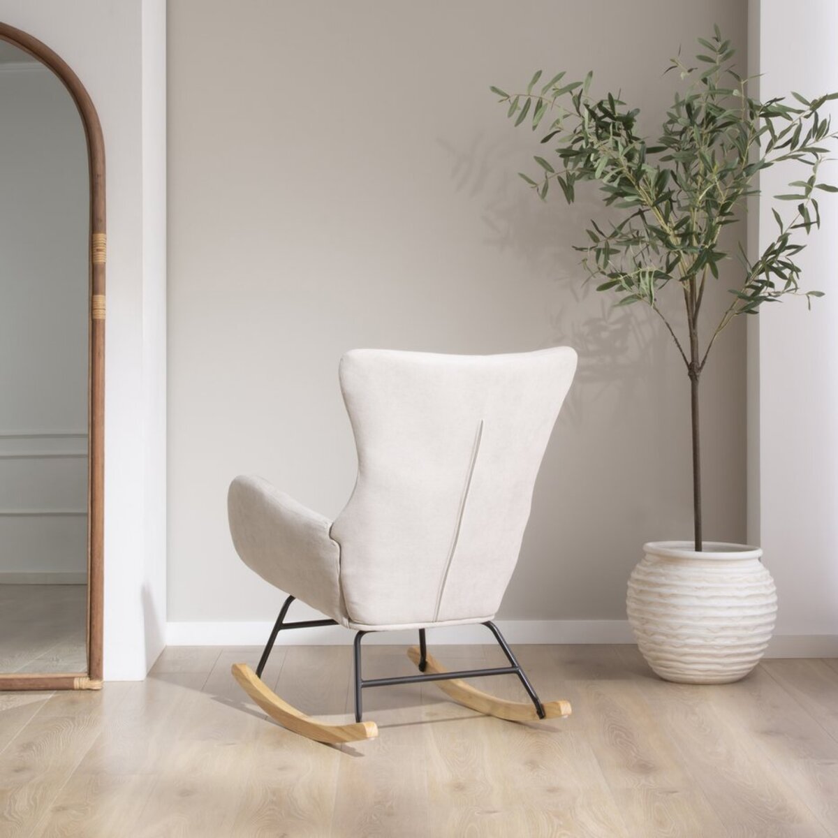 Fauteuil Vinci -siège en acier, contreplaqué, mousse et tissu-couleur beige 92 x 80 x 67 cm