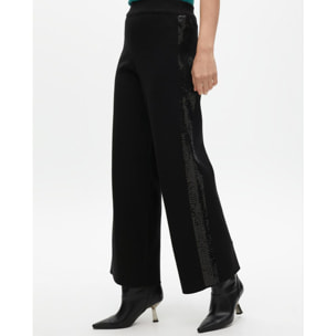 Pantaloni in maglia con paillettes laterali