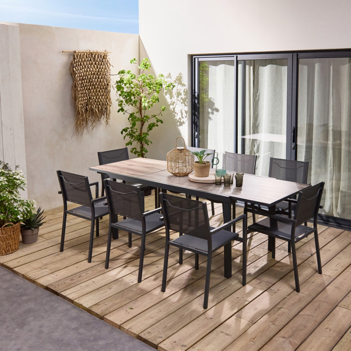 Table jardin extensible aluminium + 8 assises empilables aluminium et textilène
