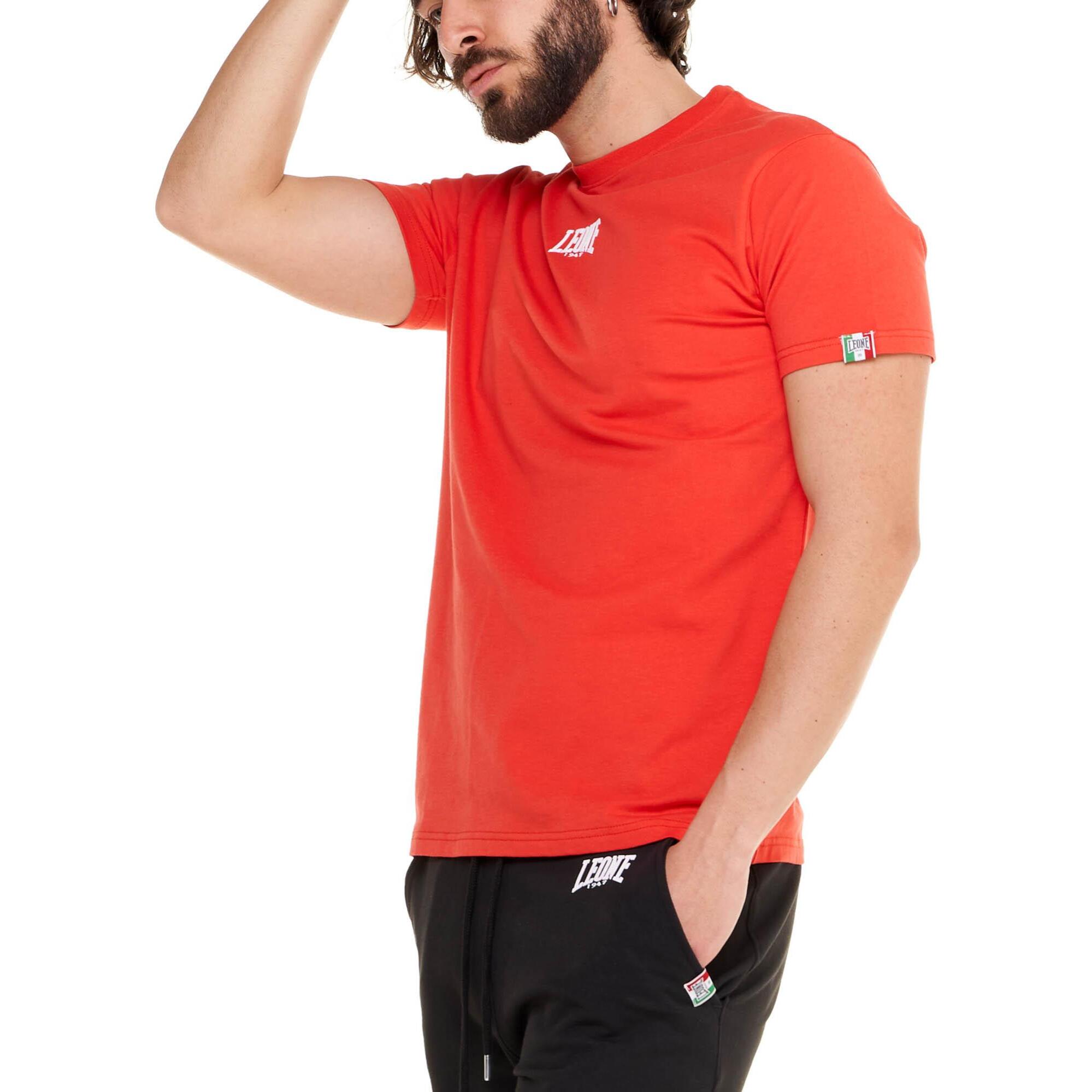 Camiseta básica de manga corta para hombre con logo pequeño