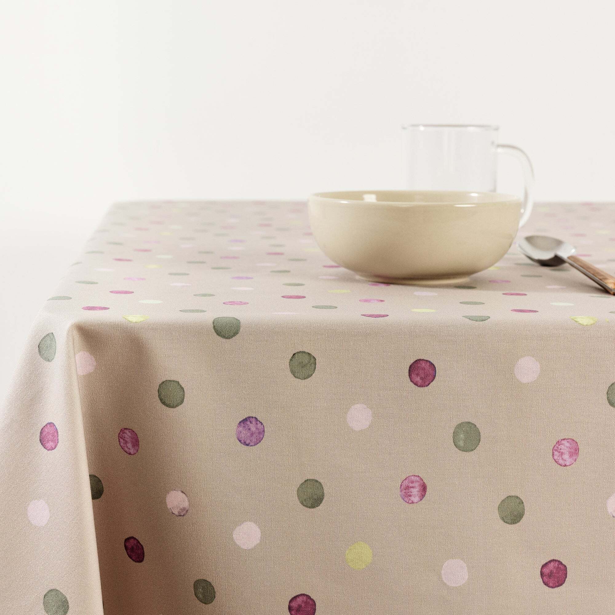 Nappe anti-taches au toucher tissu 0120-357