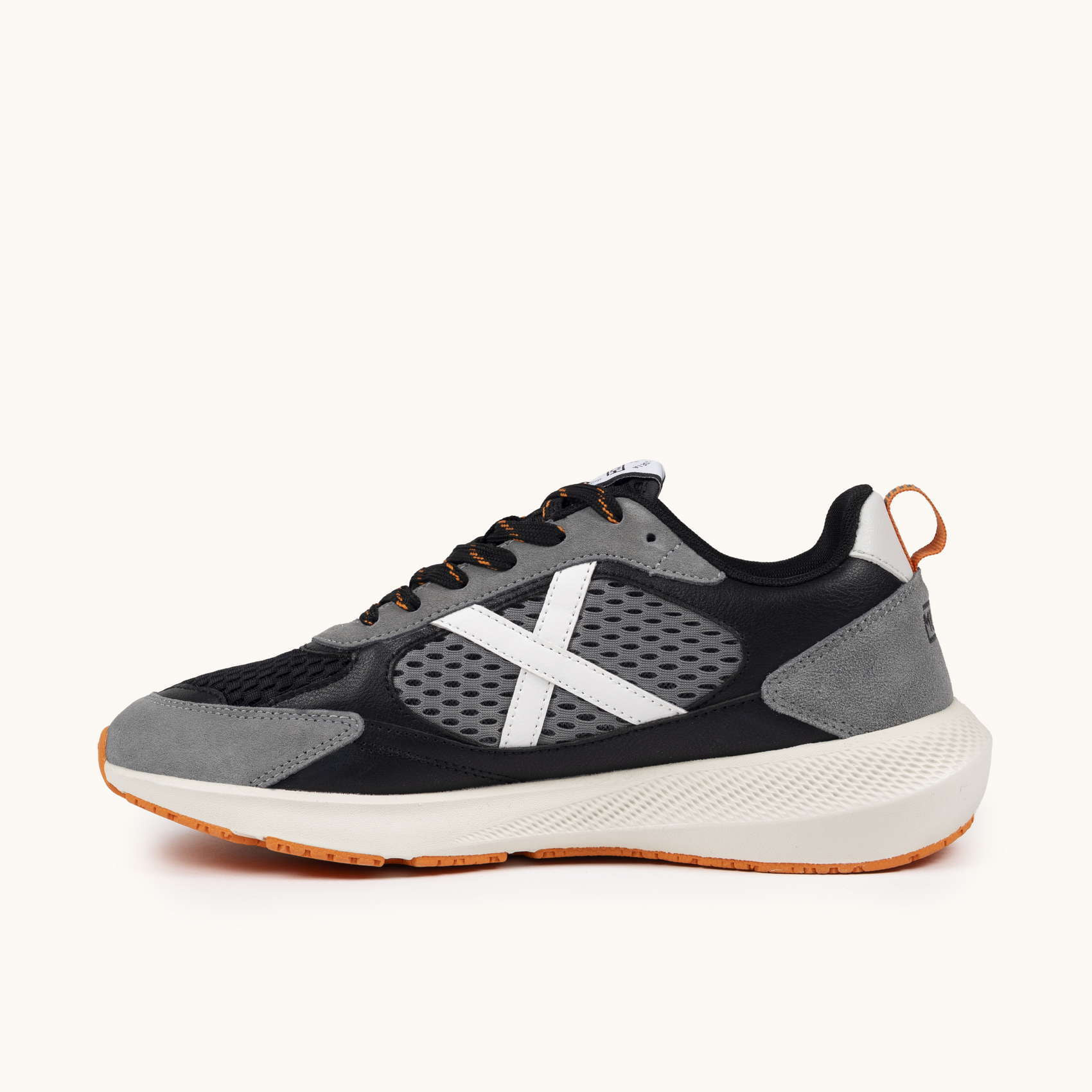 MUNICH LOOP 06 Zapatilla Lifestyle de Ante y Cordura