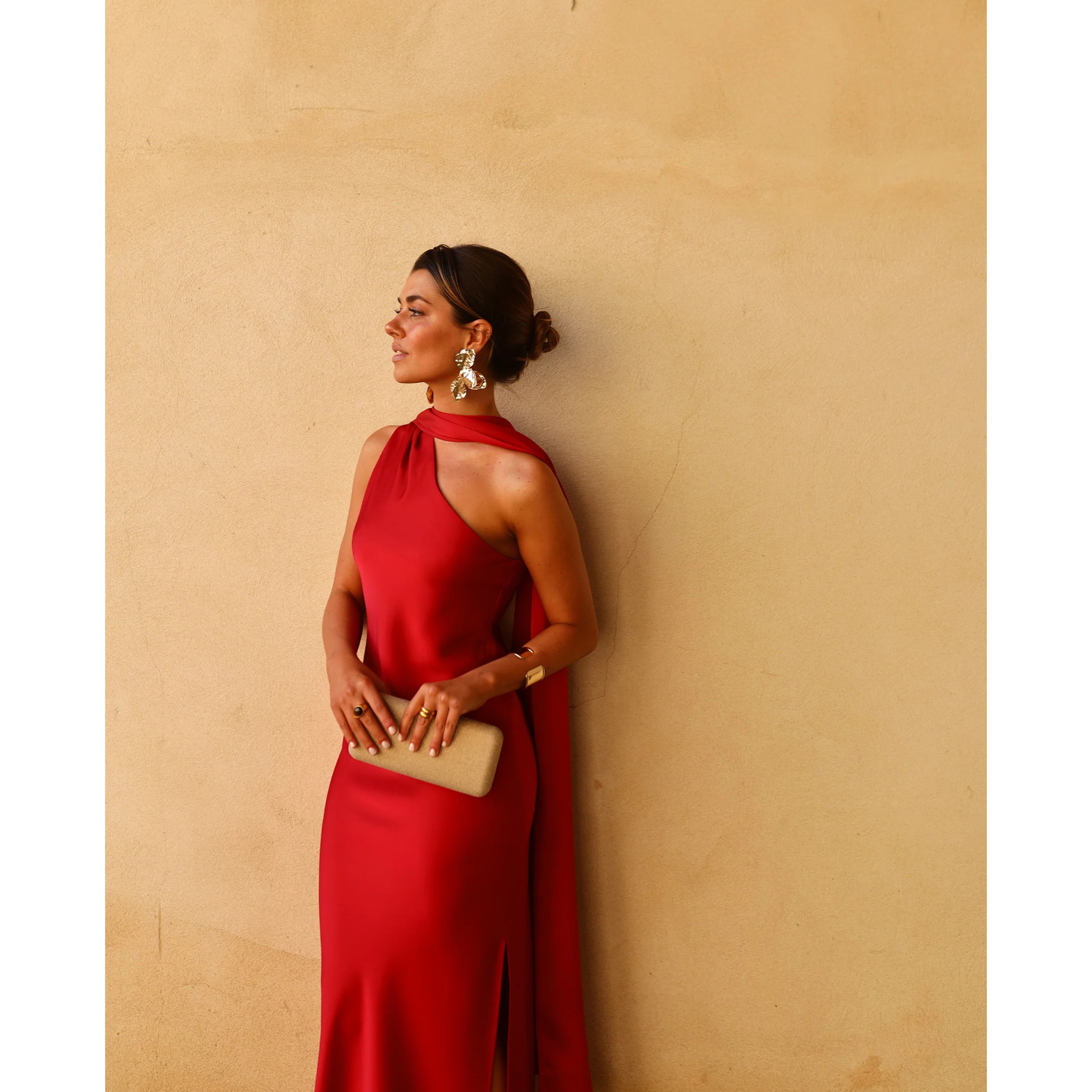 Vestido midi asimétrico con lazada