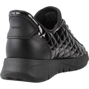 Sneakers de  Mujer de la marca GEOX  modelo D667SB 00254 NEGRO