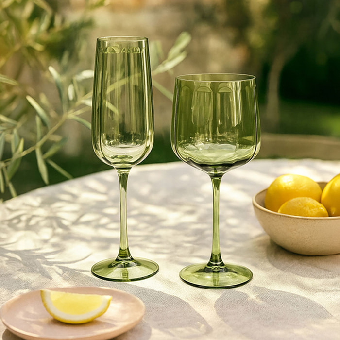 Lot de 4 flûtes en verre 24cl vertes RIVIERA