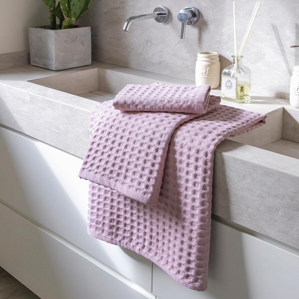 INTRECCI HOME Set Bagno Asciugamani Viso+Ospite, in Puro Cotone 300 g, Leggerezza e Praticità, con Lavorazione Nido d’Ape, Ideale per Asciugatura Rapida