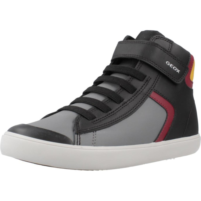 Zapatillas Niño de la marca GEOX  modelo J GISLI NEGRO