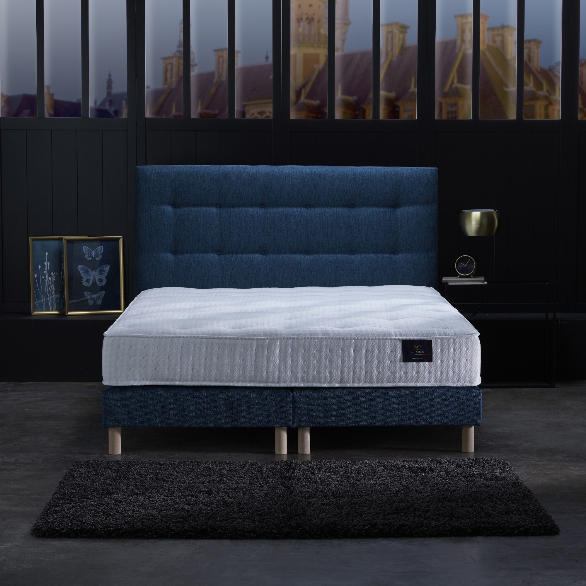 Sommier confort CRÉPUSCULE, durable avec tête de lit capitonnée bleu marine
