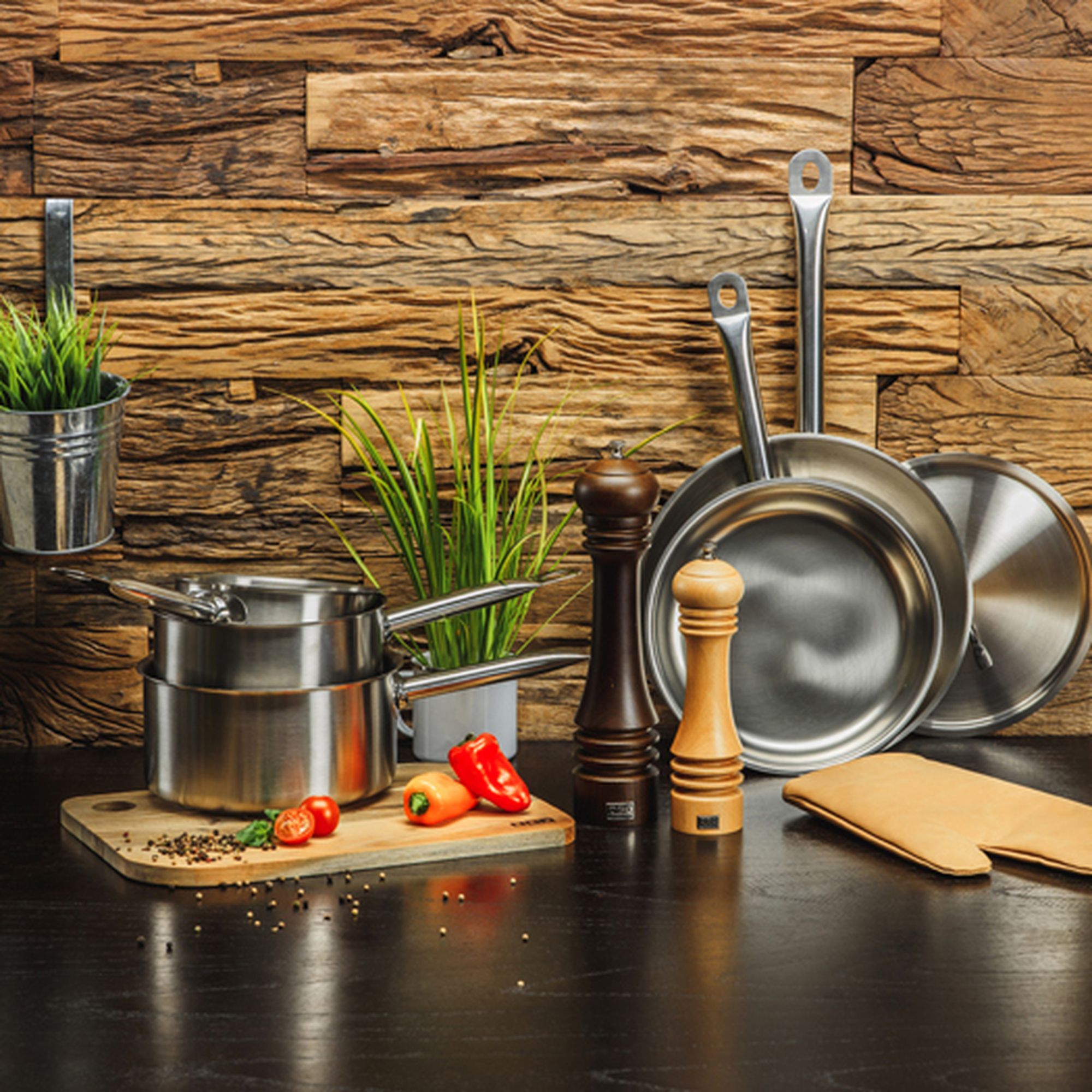 Casserole professionnelle acier inoxydable 24cm - tous feux  PROFESSIONNEL