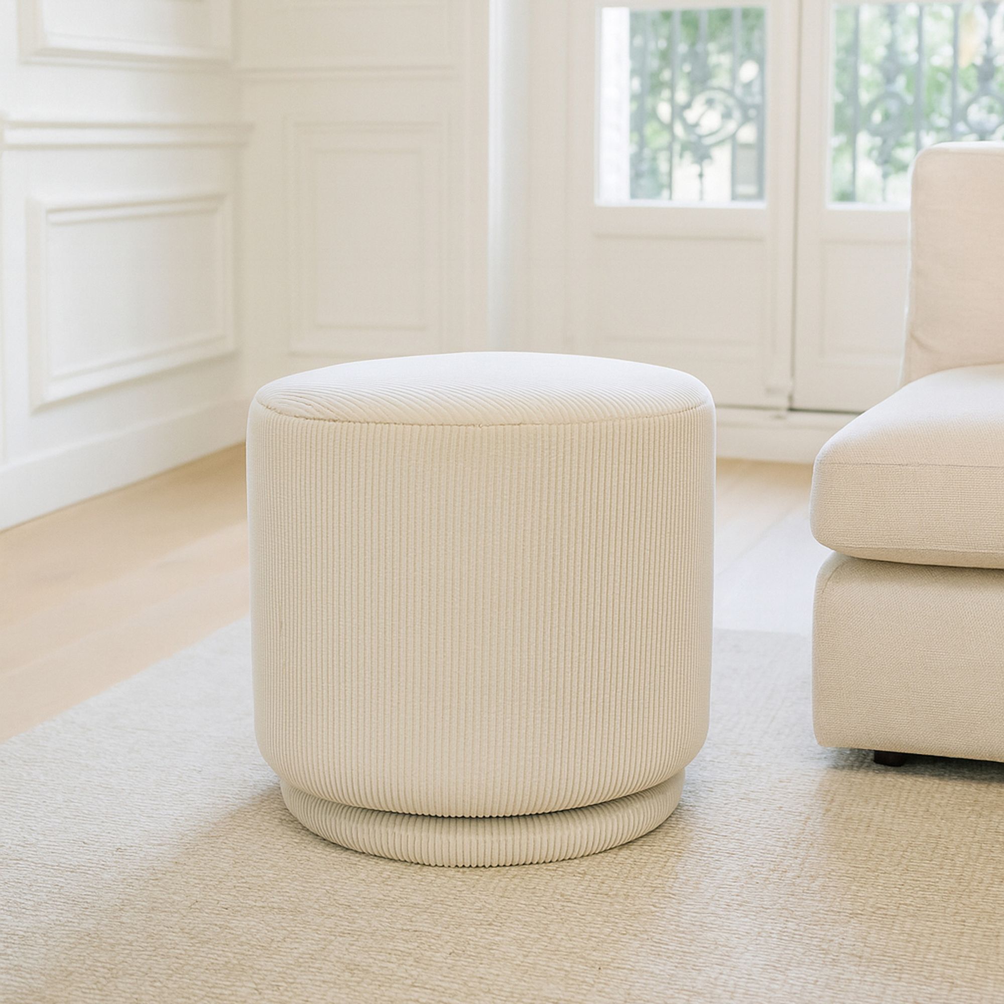 Pouf pivotant en velours cotelé écru CASPER