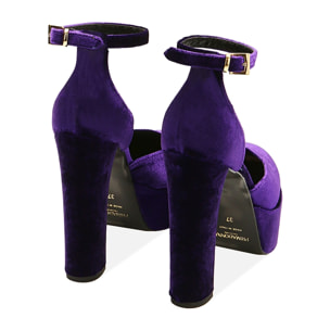 Zapato de tacón de terciopelo morado, tacón 13 cm.